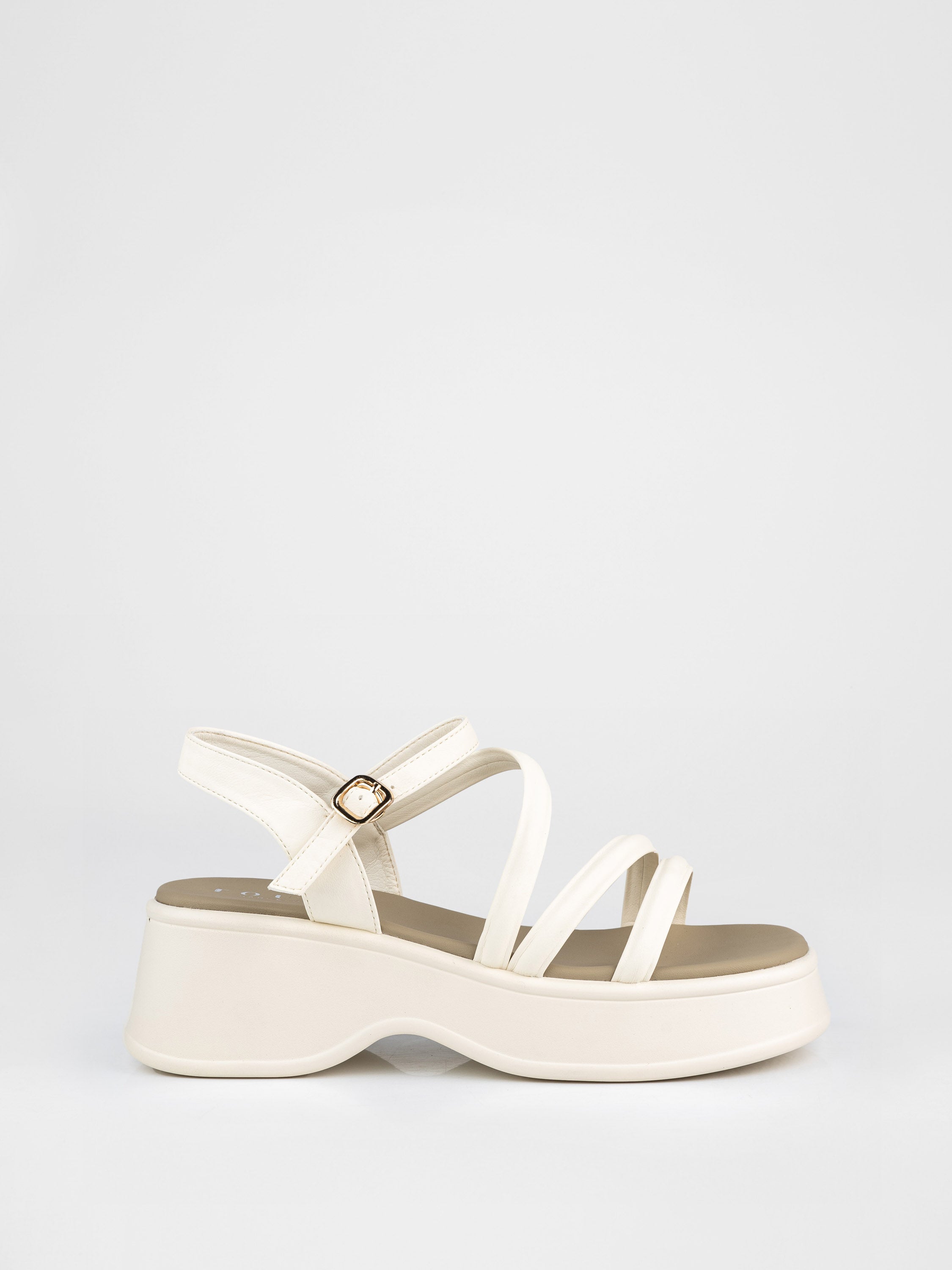 Босоніжки на платформі з переплетінням у бежевому кольорі