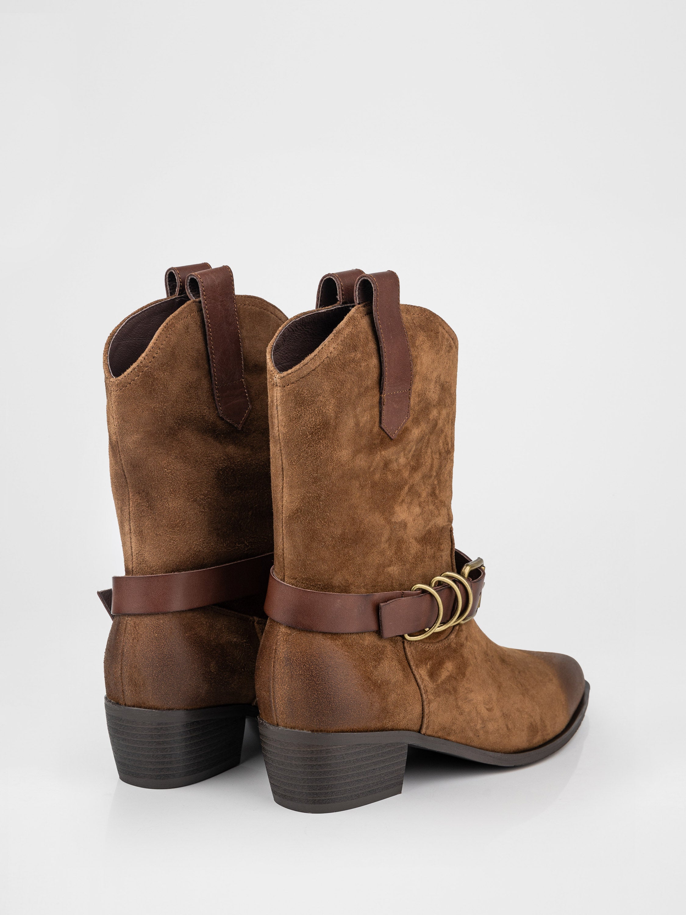 Замшеві ковбойки у коричневому кольорі