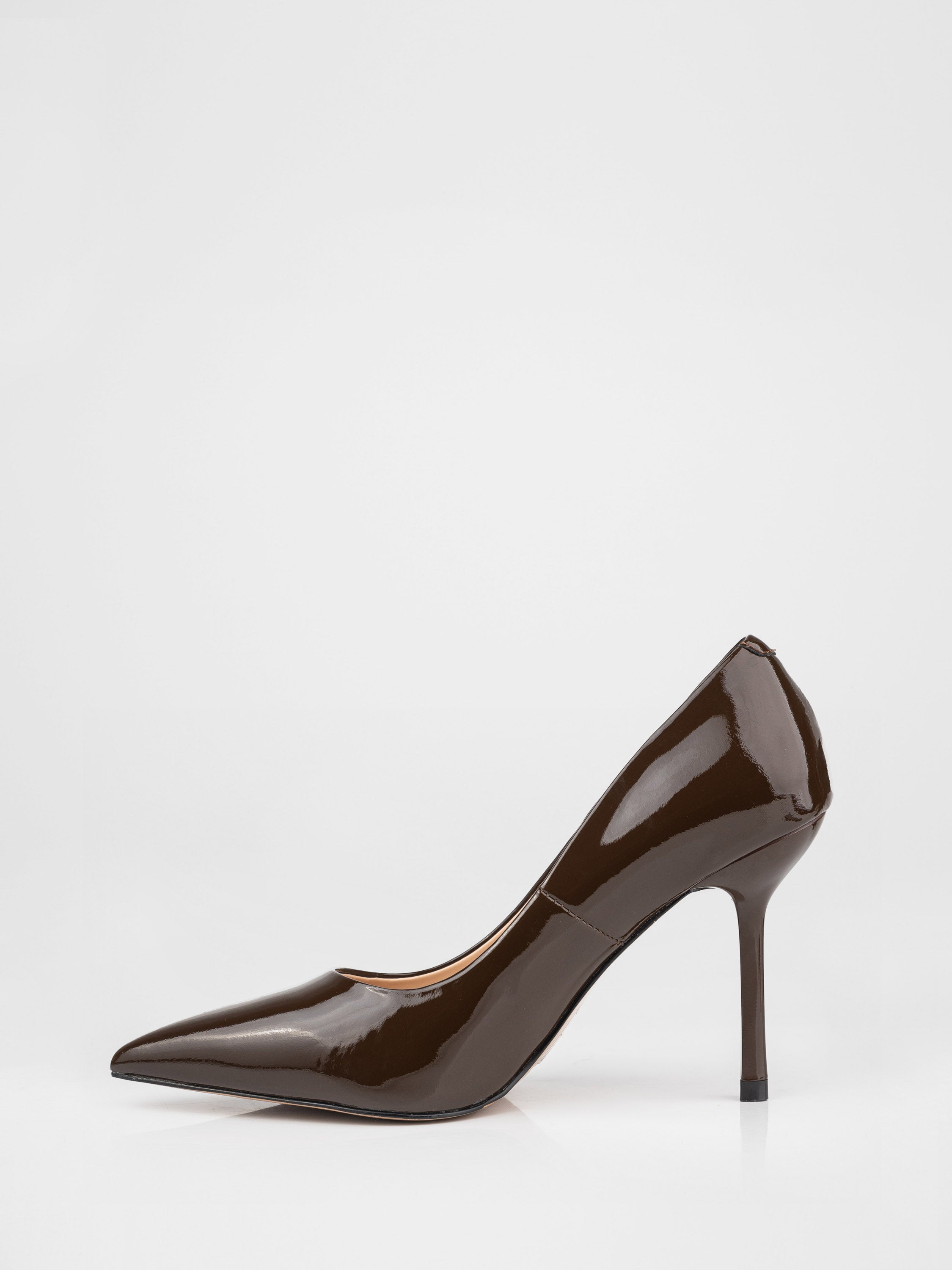 Туфлі човники у коричневому кольорі