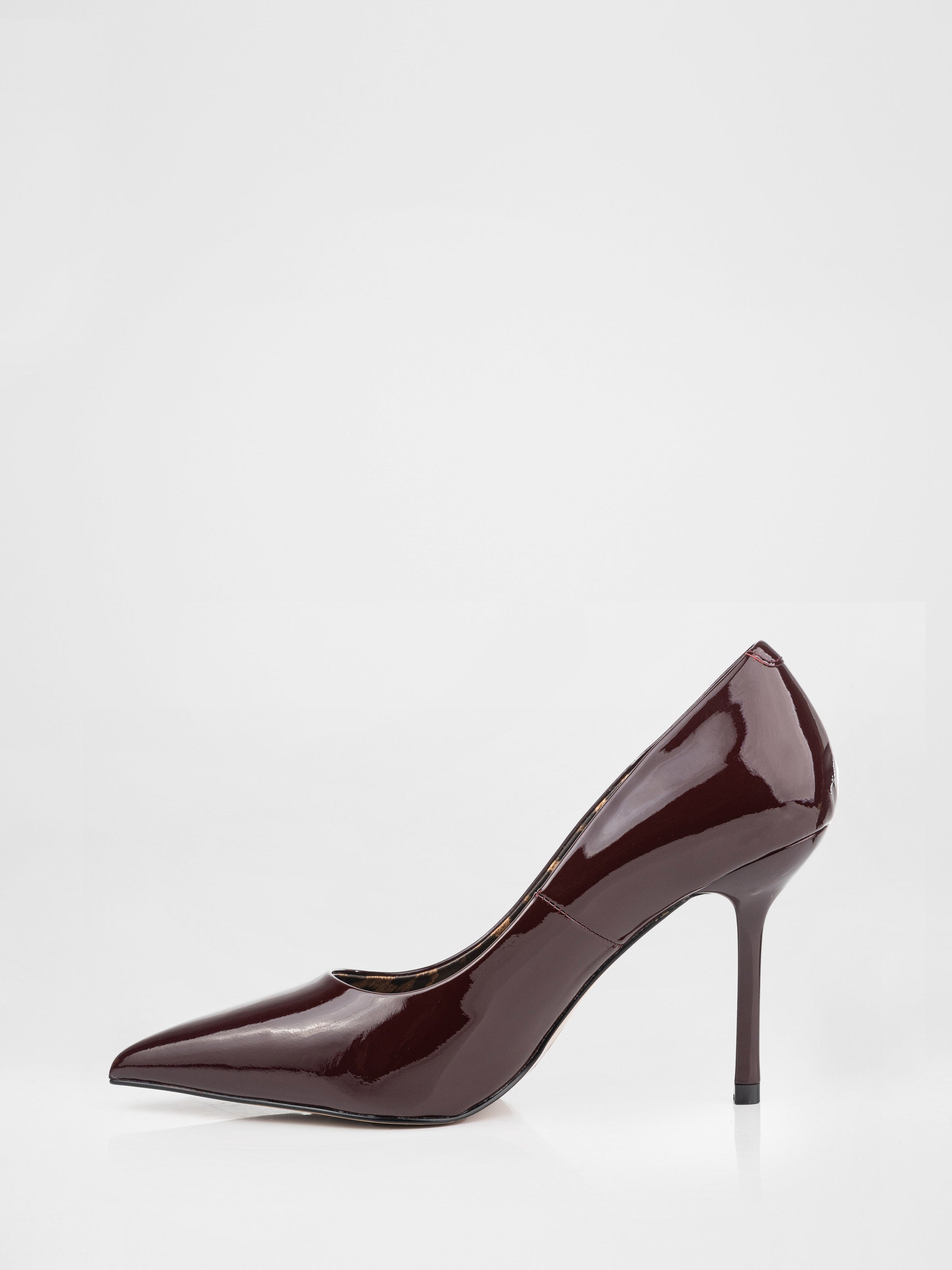 Туфлі човники у бордовому кольорі