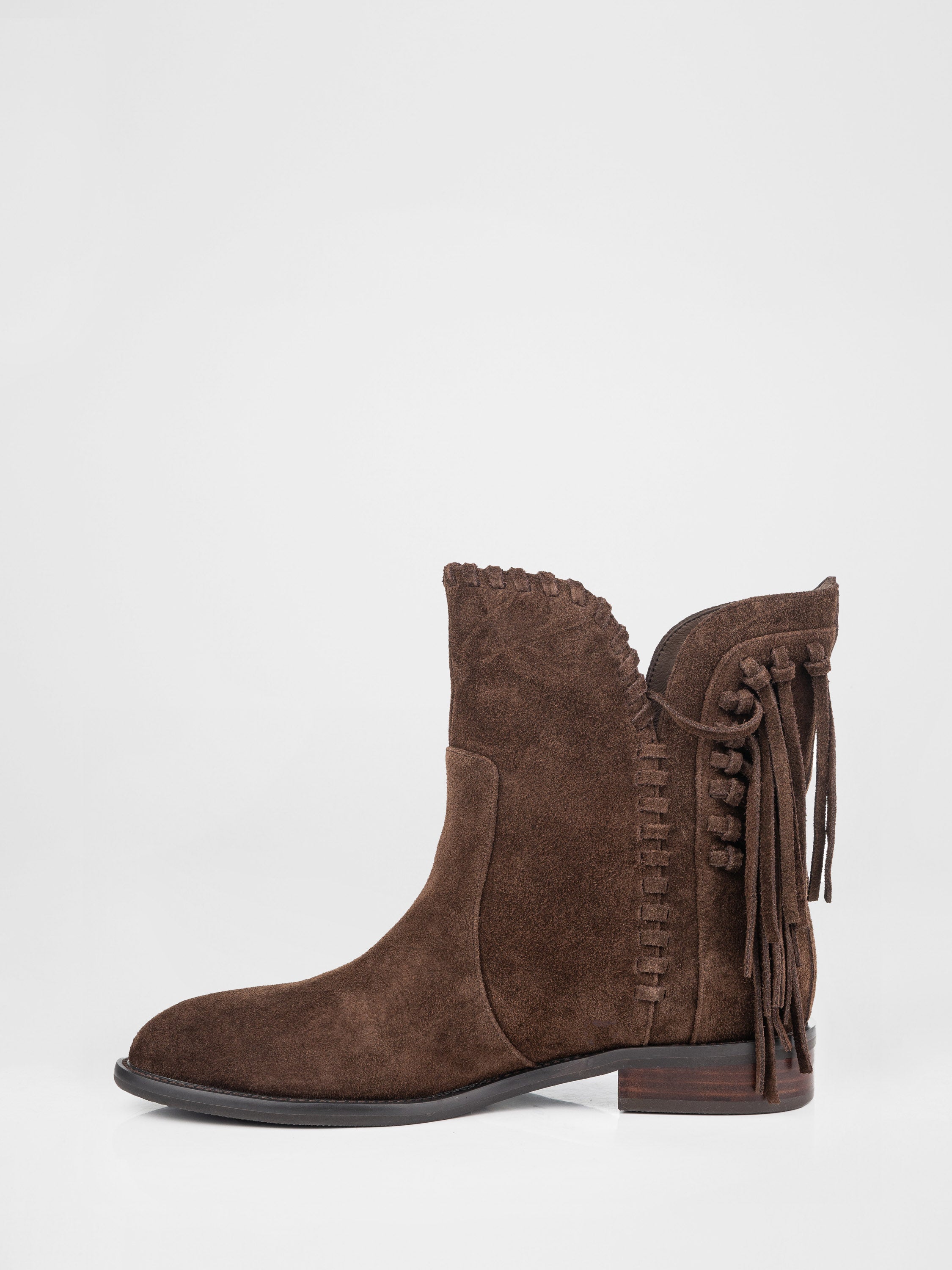 Замшеві ковбойки у шоколадному кольорі