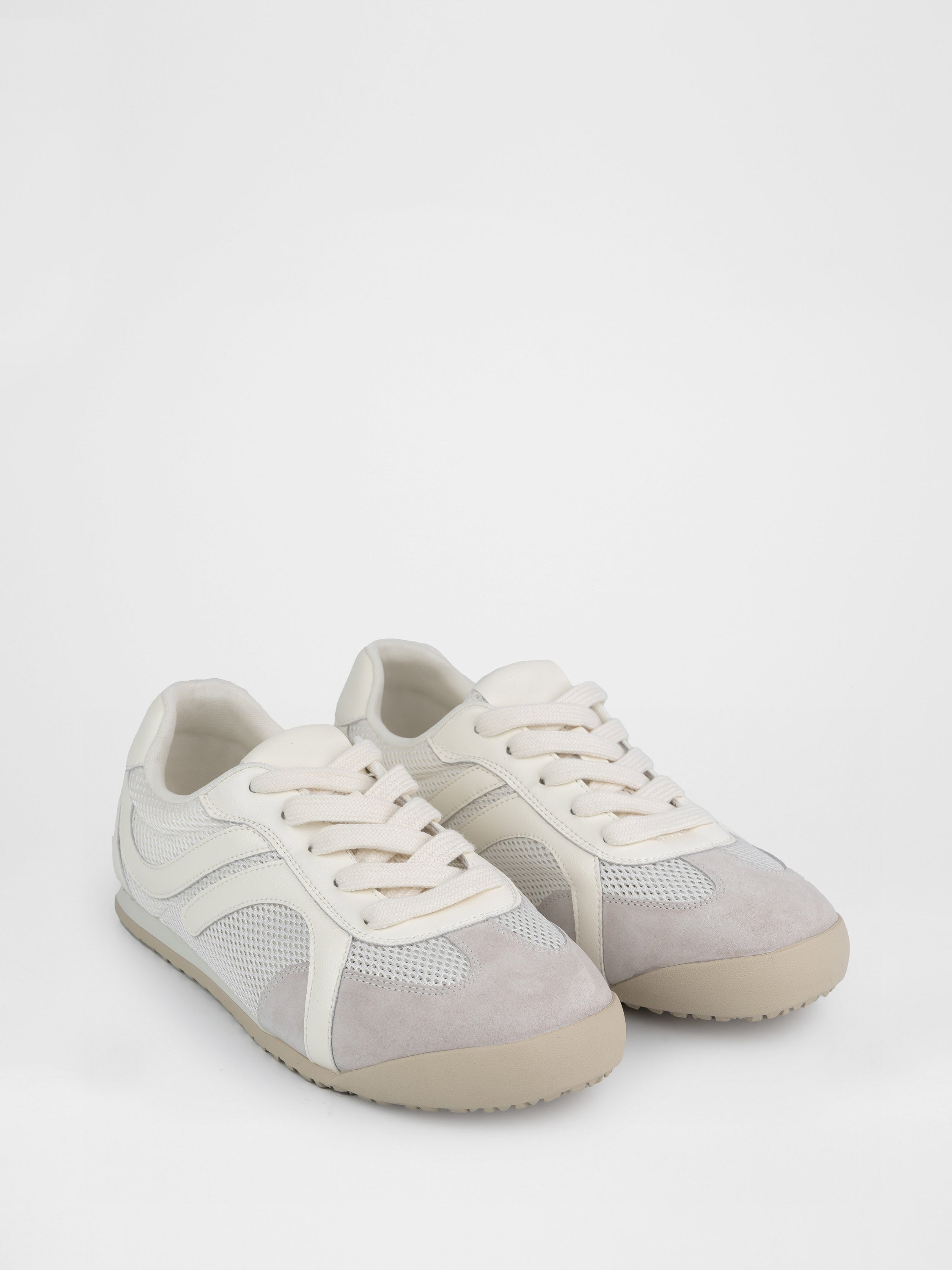 Легкі кросівки FOURS у білому кольорі