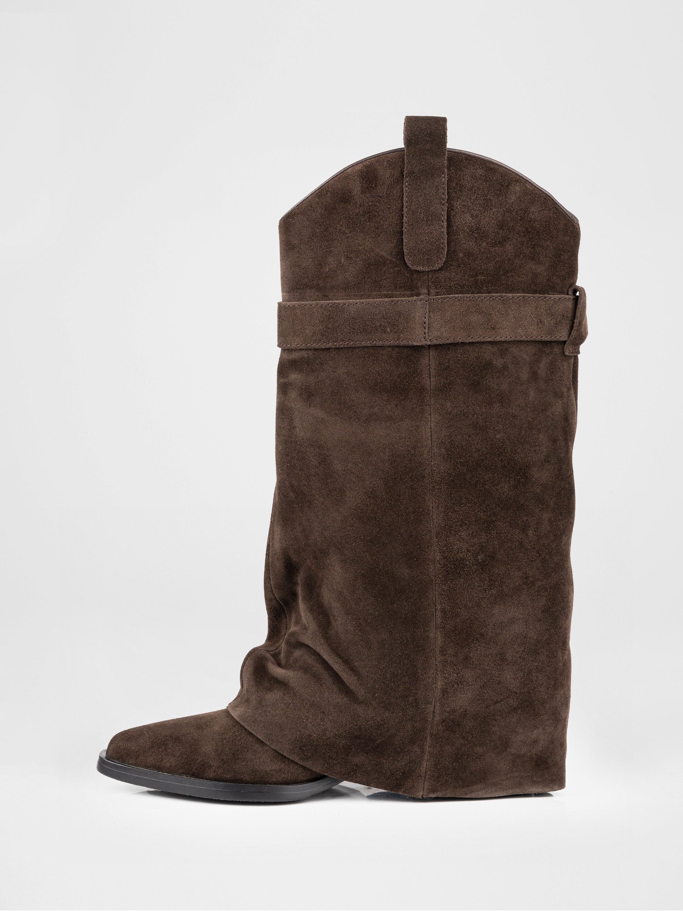 Замшеві ковбойки у шоколадному кольорі