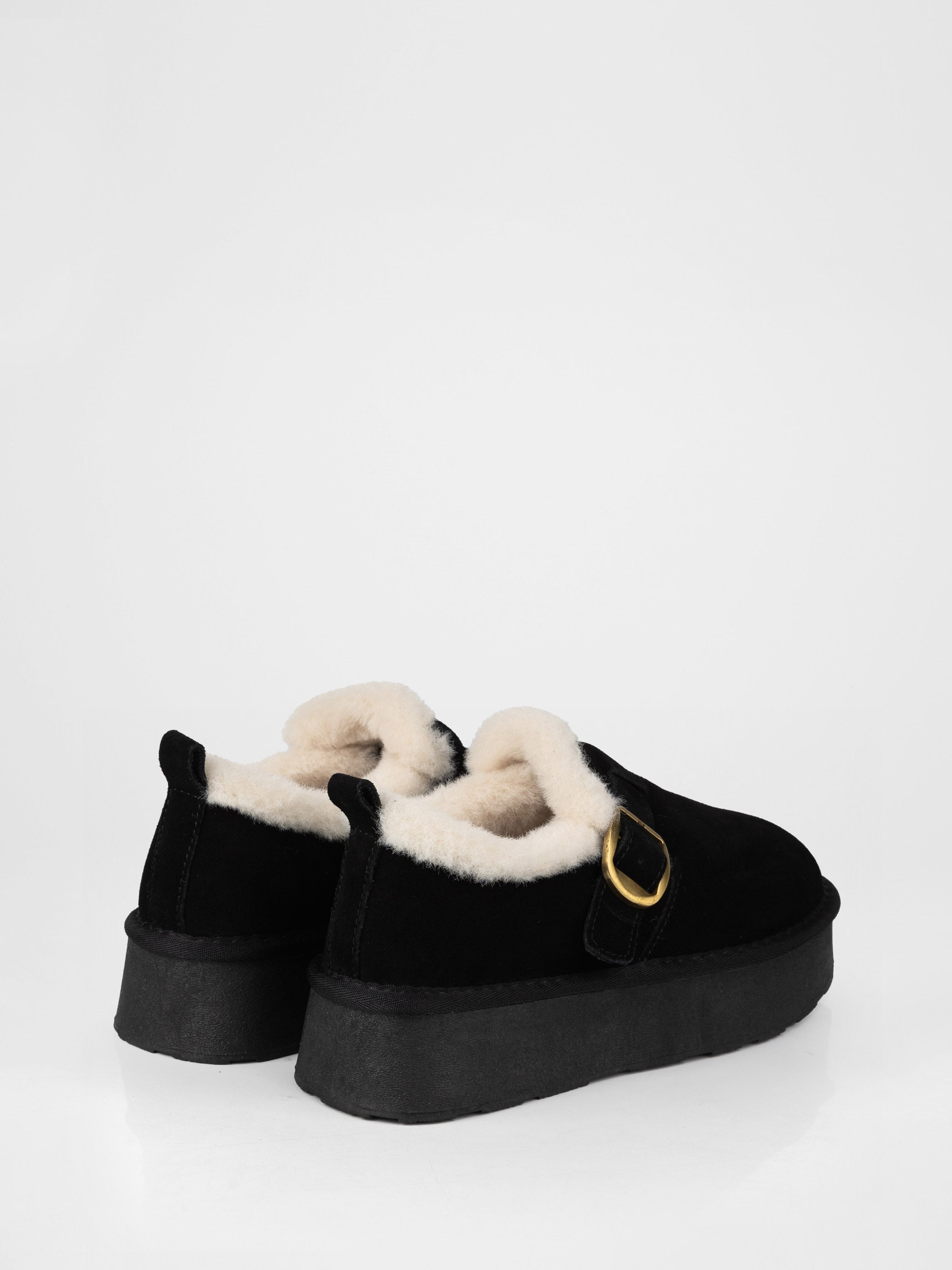 Хайтопи з замші та хутра у чорному кольорі