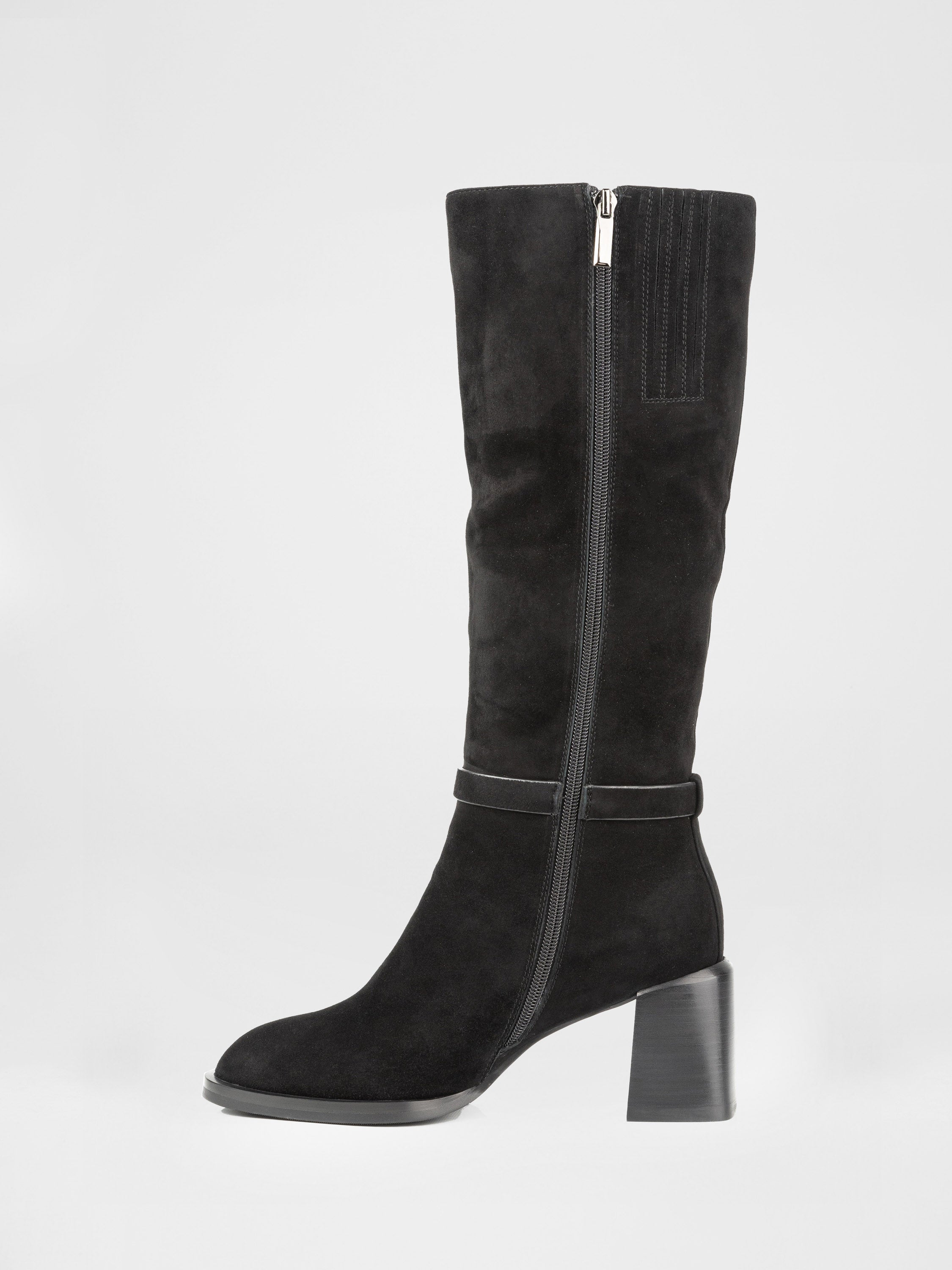 Замшеві чоботи на стійких підборах у чорному  кольорі