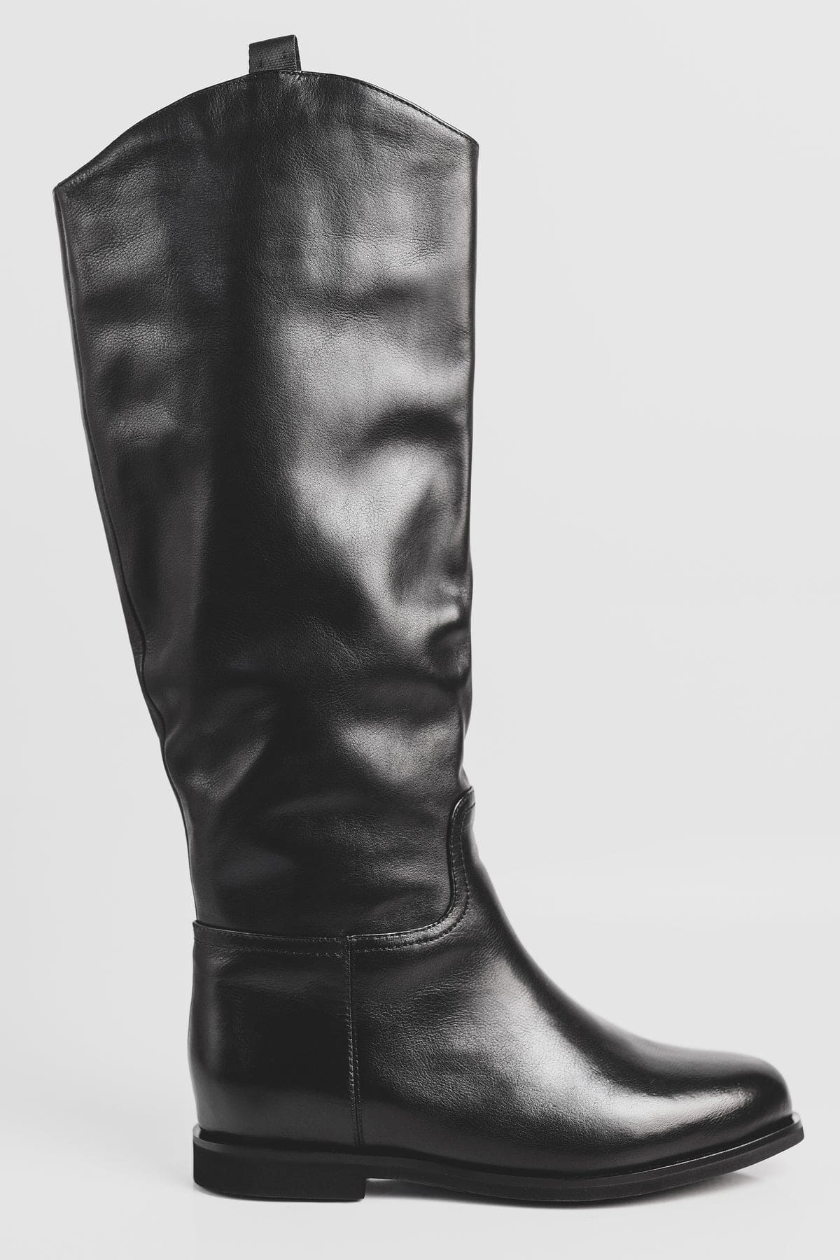 Кожаные сапоги Трубы