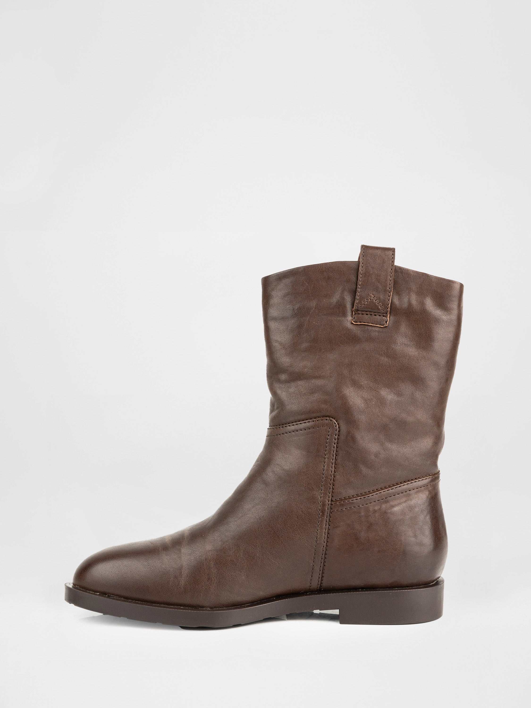 Зимові черевики у шоколадному кольорі