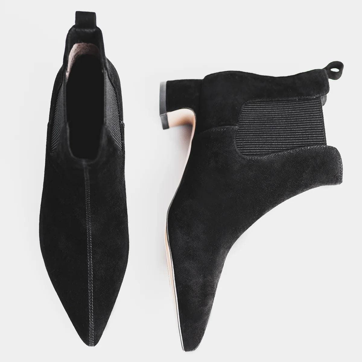 Ботильйони на підборах замшеві