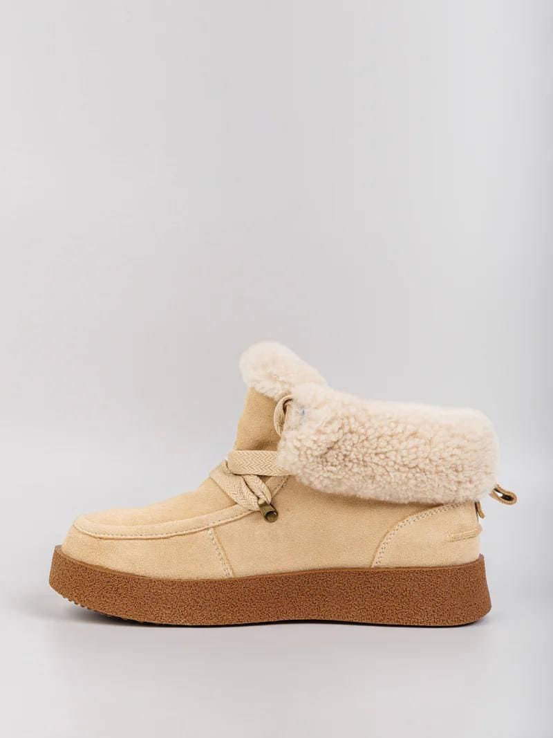 Черевики з замші та хутра бежеві