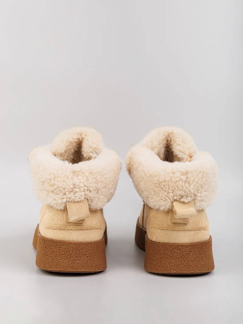 Черевики з замші та хутра бежеві