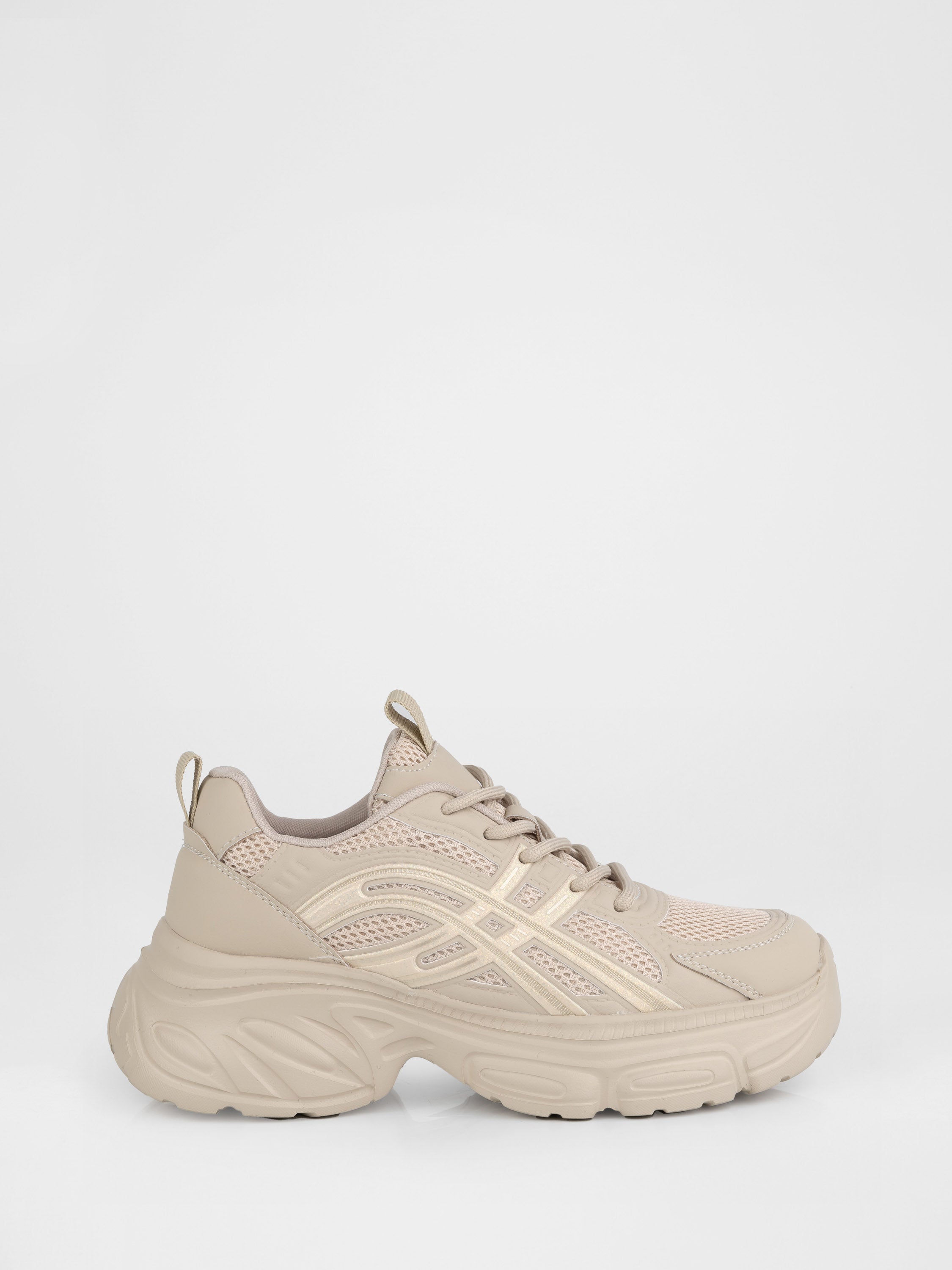 Бежеві кросівки на масивній підошві