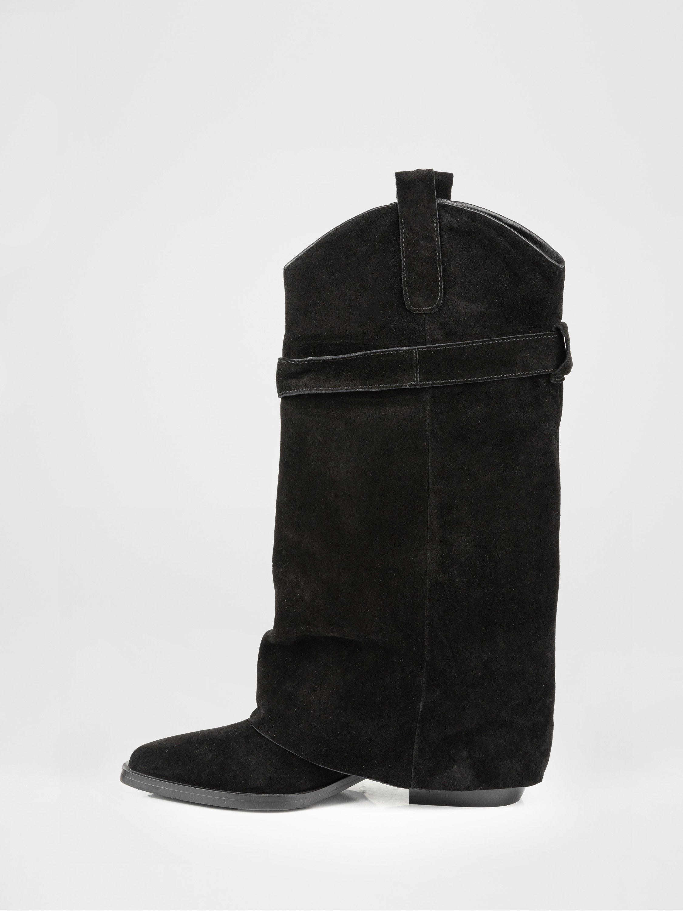 Замшеві ковбойки у чорному кольорі