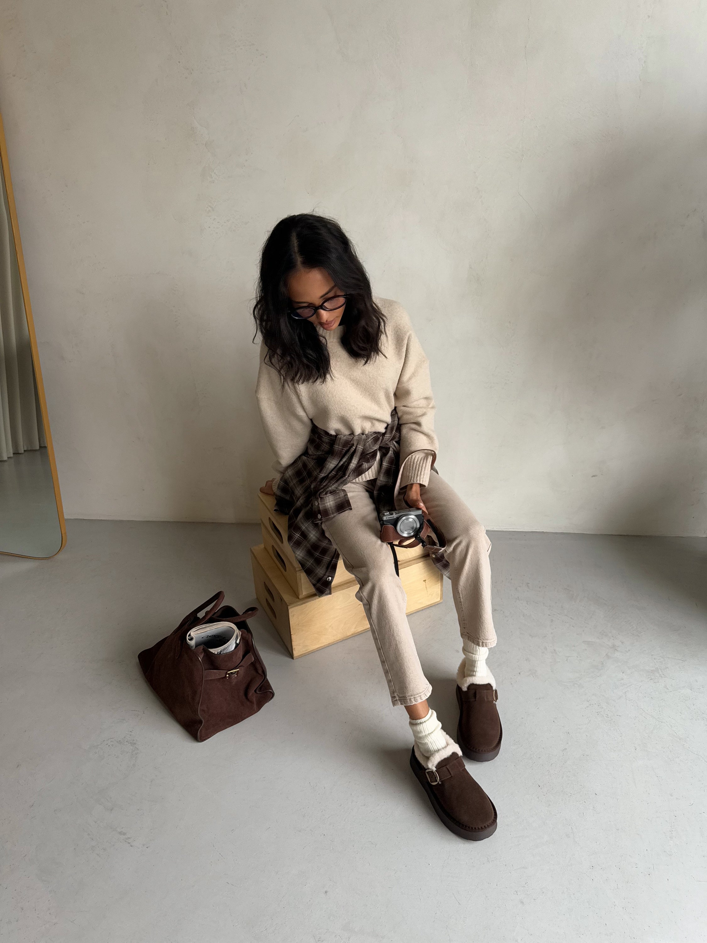 Хайтопи з замші та хутра у шоколадному кольорі